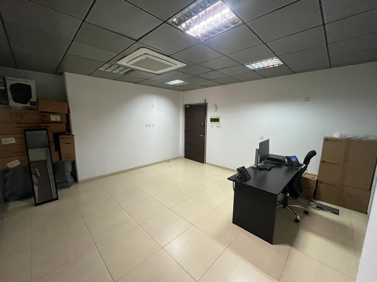 6 rooms Office in Paphos, Cyprus No. 61033