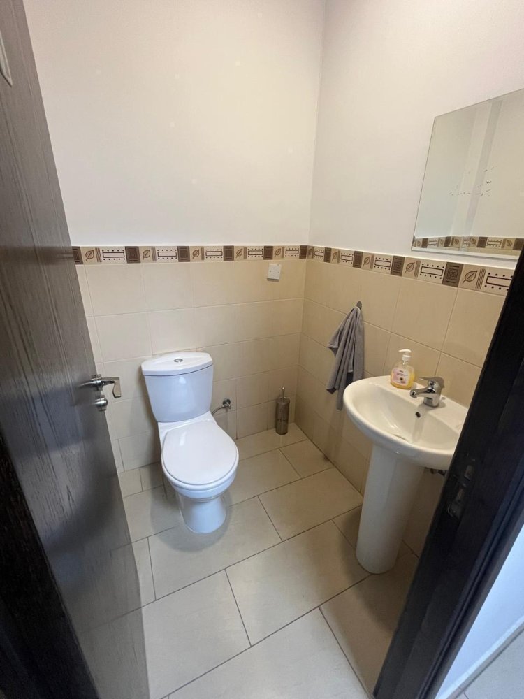 6 rooms Office in Paphos, Cyprus No. 61033
