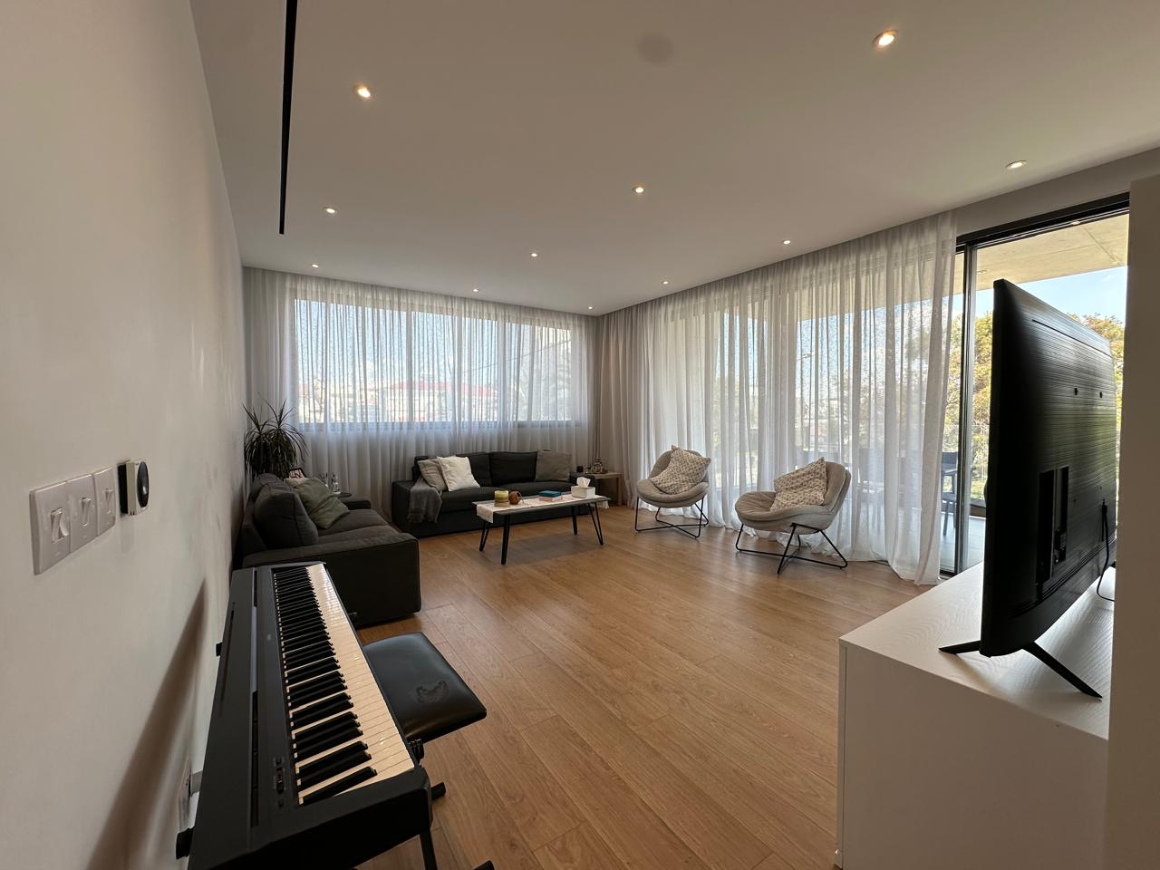 3 bedrooms Apartment in Aglandjia, Nicosia, Cyprus No. 61396