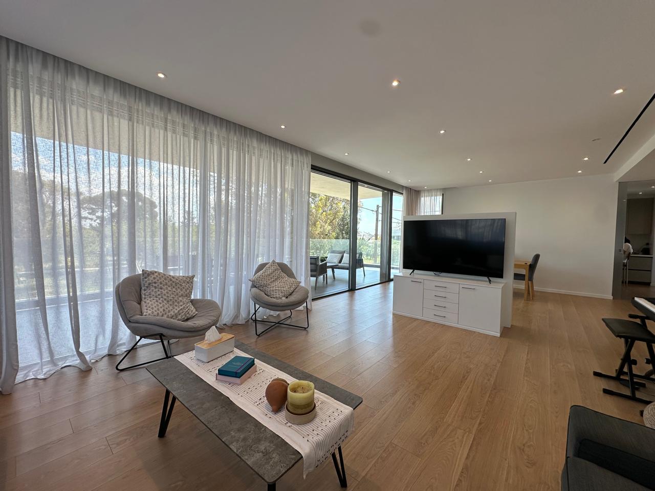3 bedrooms Apartment in Aglandjia, Nicosia, Cyprus No. 61396