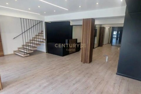 135m2 Office in Agios Georgios, Limassol, Cyprus No. 58874