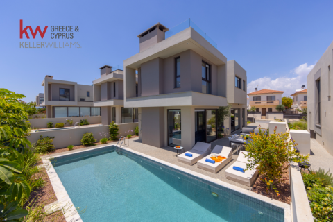 3 bedrooms Villa in Paralimni, Ammochostos, Cyprus No. 50021