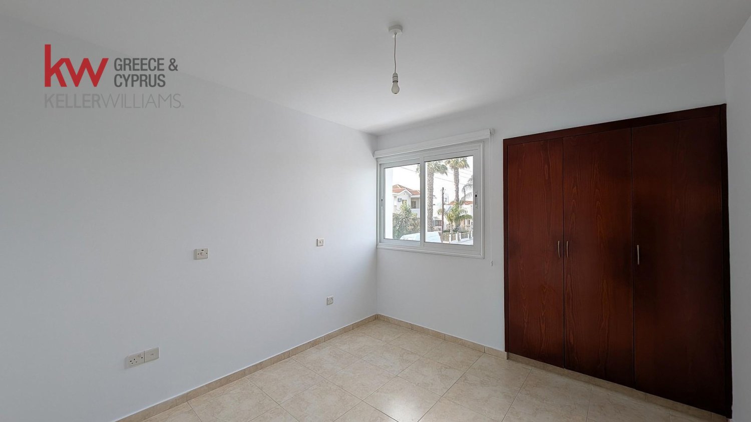 307m2 Building in Kiti, Larnaka, Cyprus No. 50664