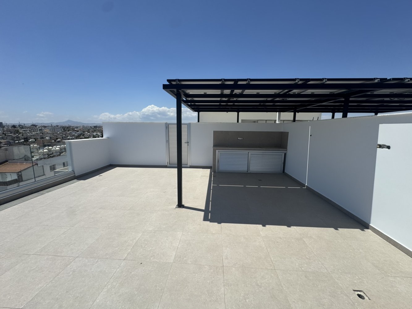 2 bedrooms Apartment in Larnaca, Larnaka, Cyprus No. 39857