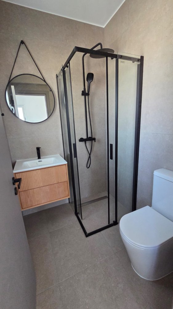 2 bedrooms Apartment in Larnaca, Larnaka, Cyprus No. 39857