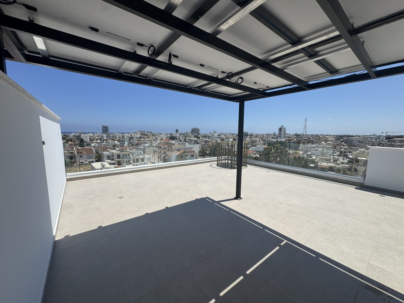 2 bedrooms Apartment in Larnaca, Larnaka, Cyprus No. 39857