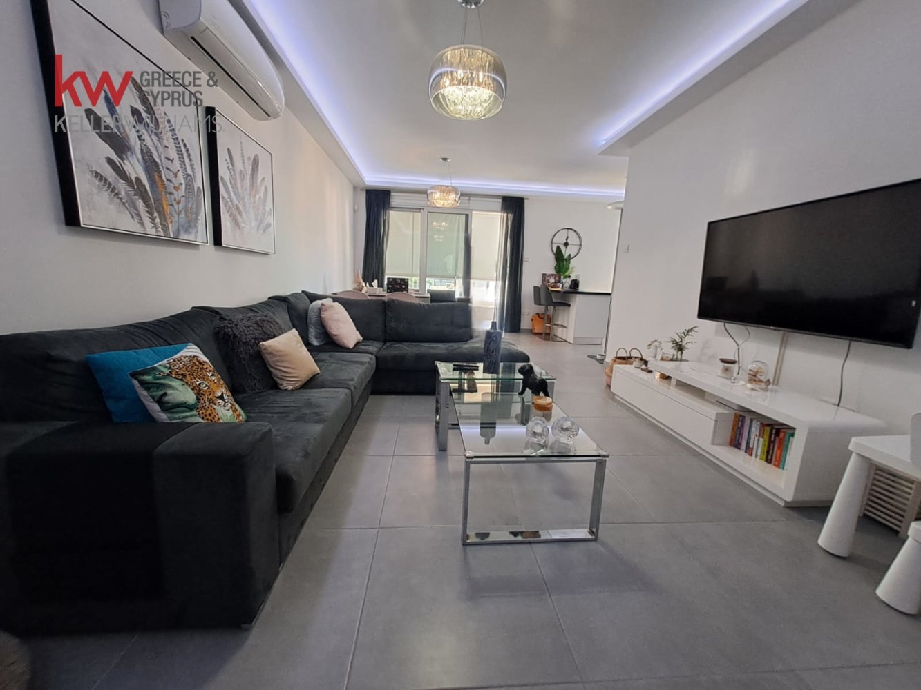 Квартира с 2 спальнями в Ларнака, Кипр № 40622