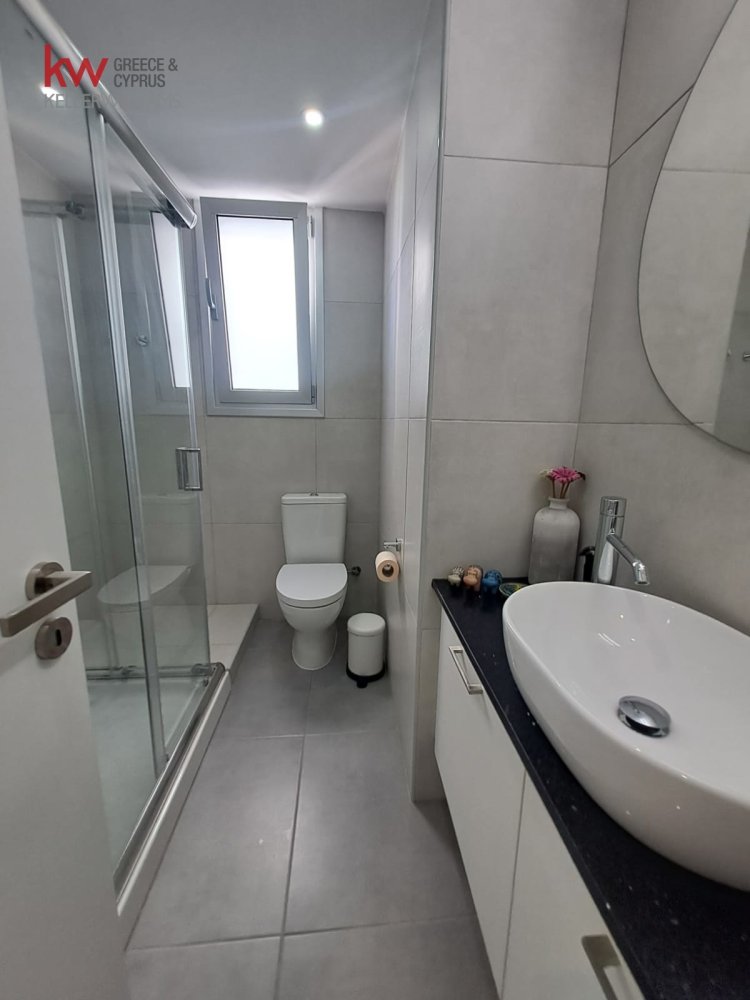 Квартира с 2 спальнями в Ларнака, Кипр № 40622