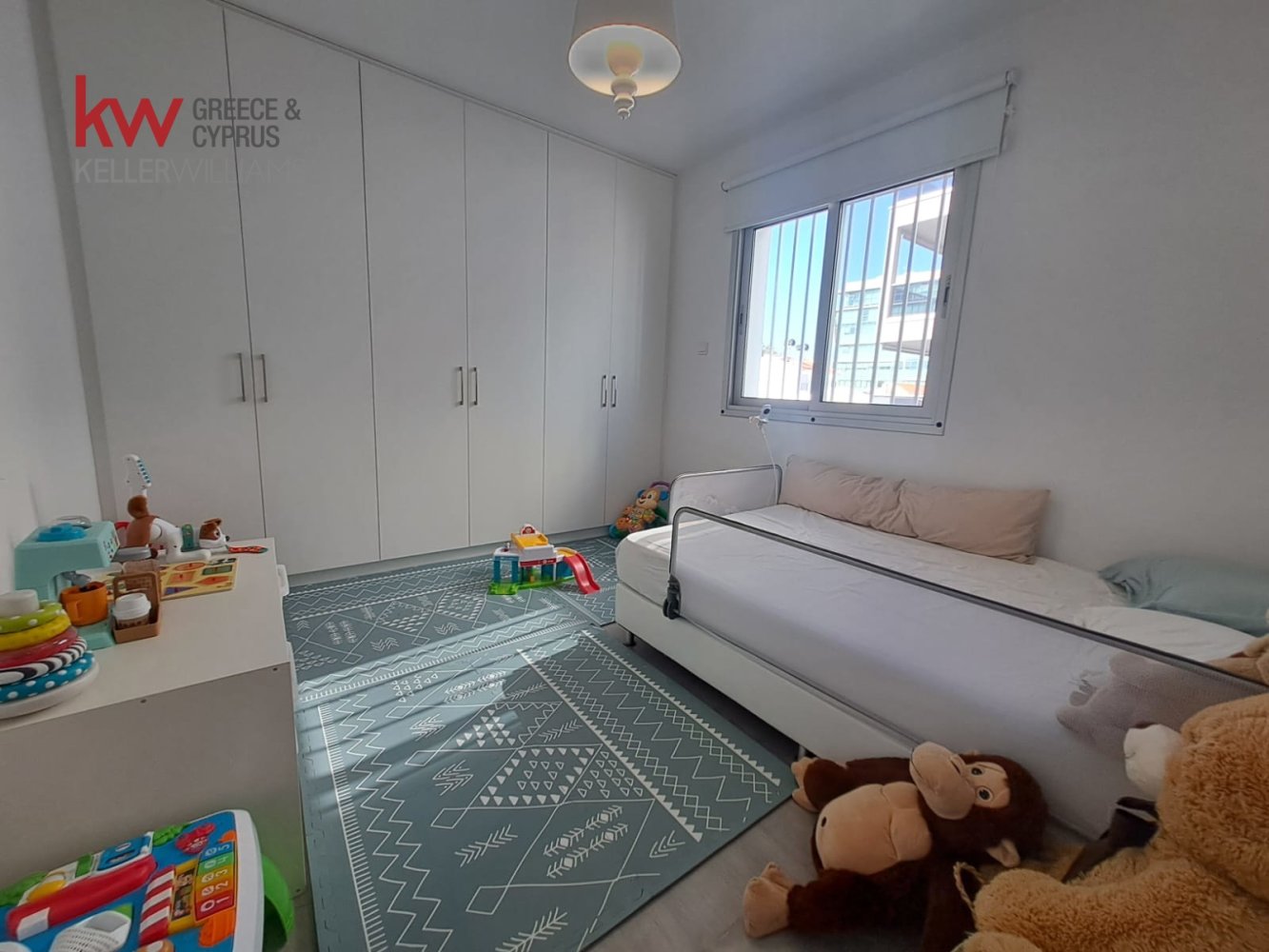 Квартира с 2 спальнями в Ларнака, Кипр № 40622