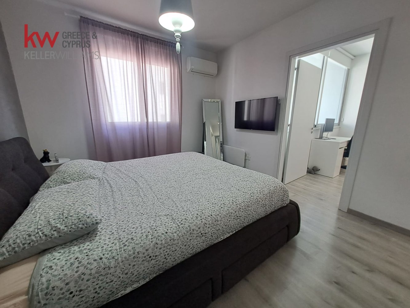 Квартира с 2 спальнями в Ларнака, Кипр № 40622