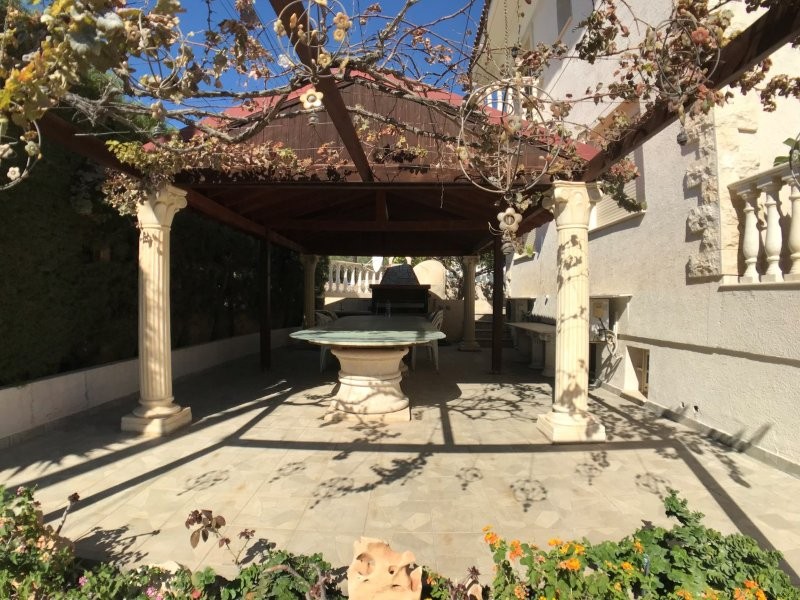 5 bedrooms Villa in Germasogeia, Limassol, Cyprus No. 62740