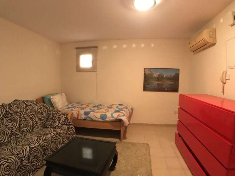 5 bedrooms Villa in Germasogeia, Limassol, Cyprus No. 62740