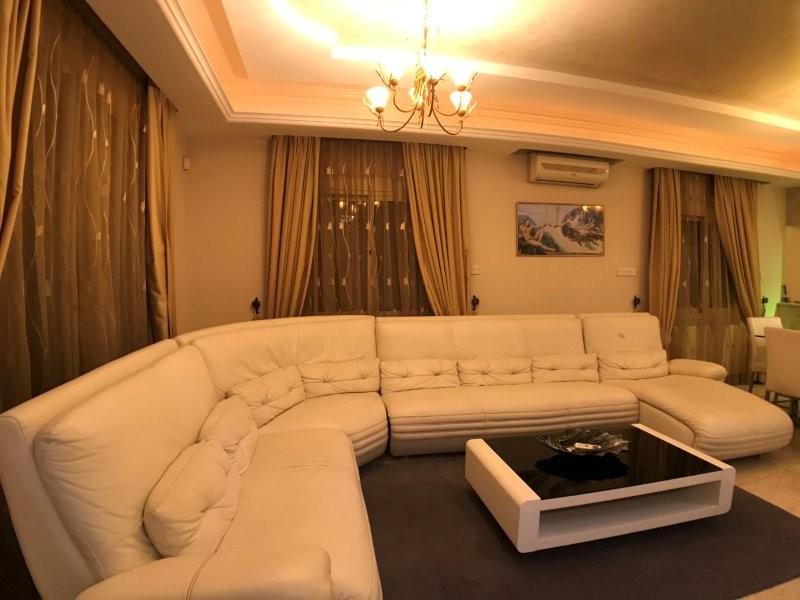 5 bedrooms Villa in Germasogeia, Limassol, Cyprus No. 62740