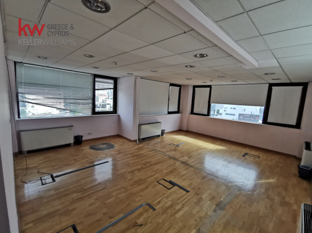 1580m2 Bureau à Strovolos, Nicosia, Chypre No. 51454
