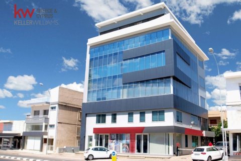 1570m2 Office in Kato Polemidia, Limassol, Cyprus No. 61153