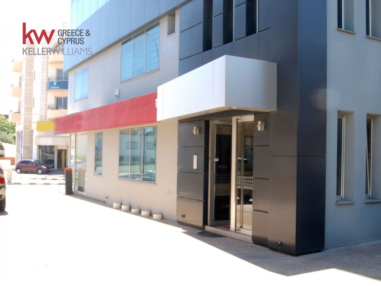 1570m2 Bureau à Kato Polemidia, Limassol, Chypre No. 61153