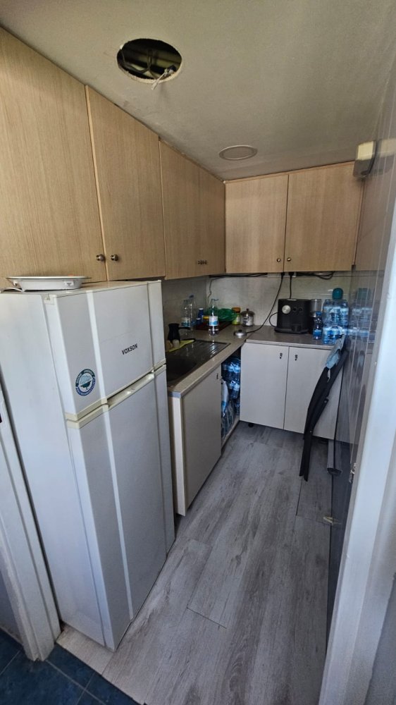 Коммерческая недвижимость 94м2 в Гермасойя, Лимасол, Кипр № 60598