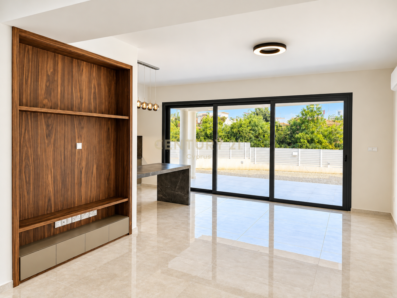 4 bedrooms Villa in Agios Athanasios, Limassol, Cyprus No. 58982
