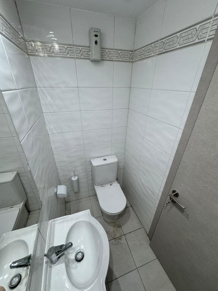 10 rooms Commercial property in Limassol, Cyprus No. 60932