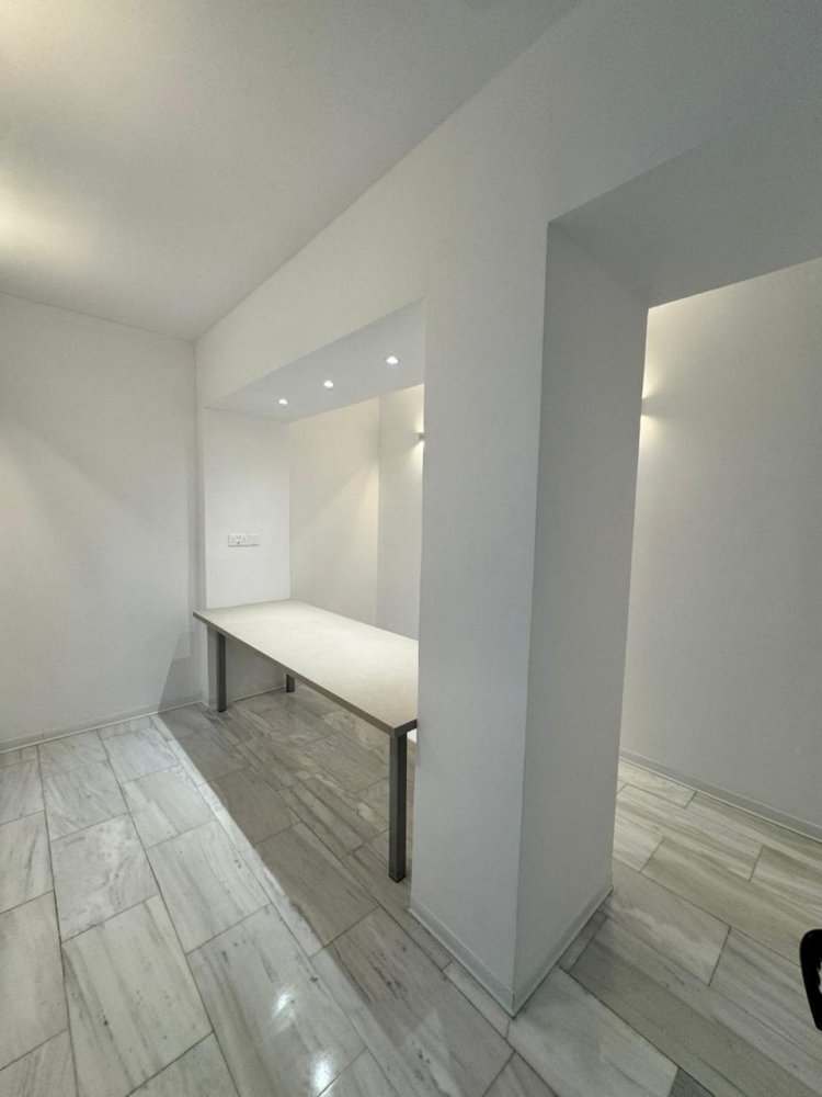 10 rooms Commercial property in Limassol, Cyprus No. 60932