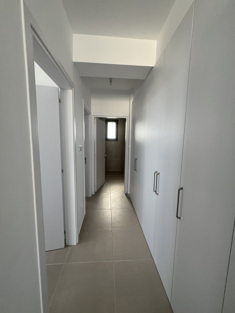Квартира с 2 спальнями в Ларнака, Кипр № 50323