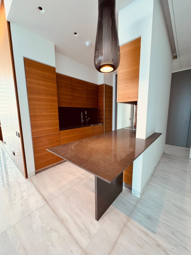 4 bedrooms Apartment in Neapolis, Limassol, Cyprus No. 62336