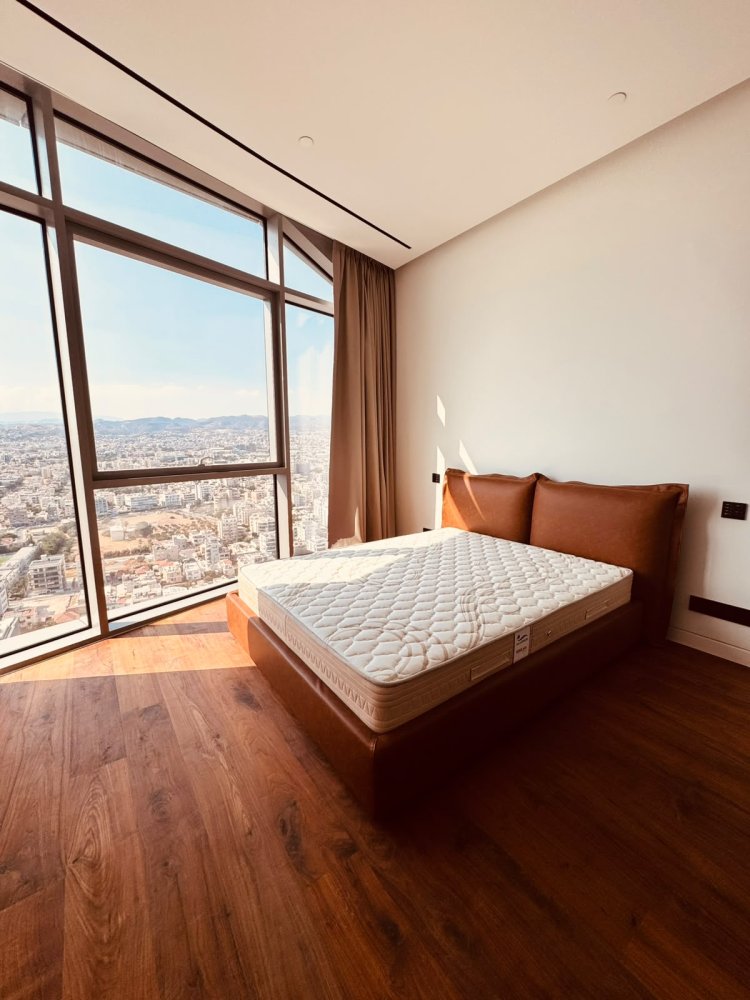 4 bedrooms Apartment in Neapolis, Limassol, Cyprus No. 62336
