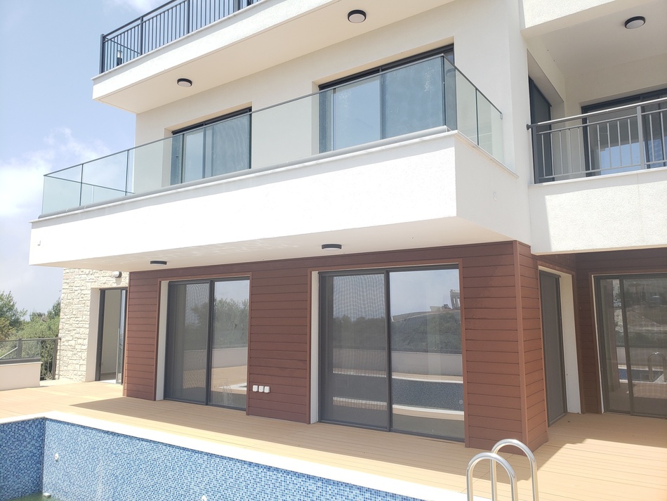 4 chambres Villa à Paphos, Chypre No. 65365