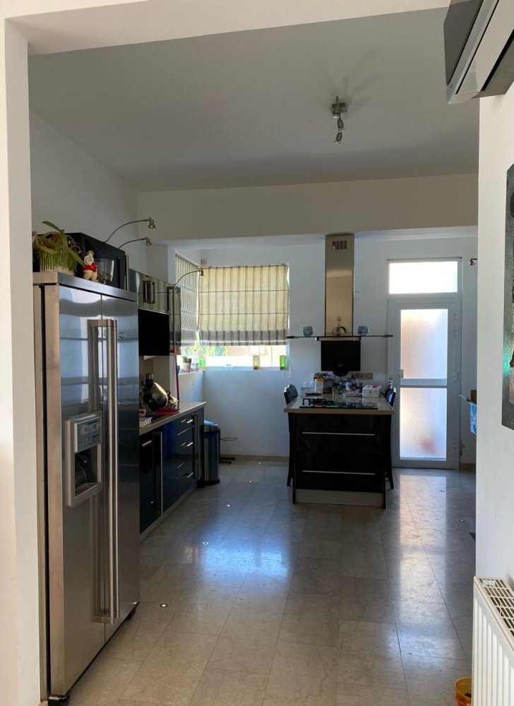 5 bedrooms Villa in Pegeia, Paphos, Cyprus No. 61481