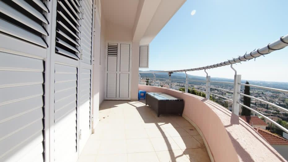 5 bedrooms Villa in Pegeia, Paphos, Cyprus No. 61481
