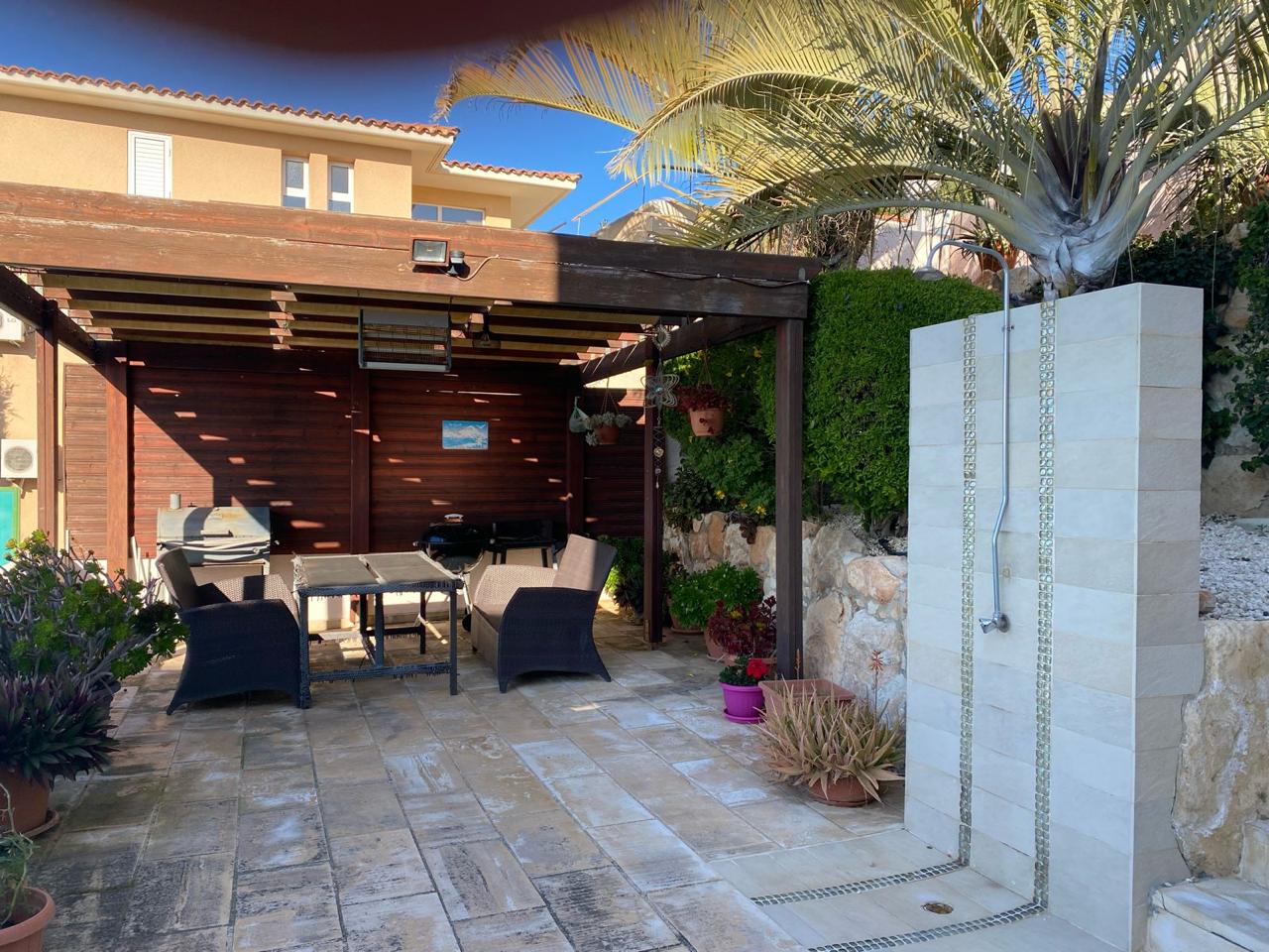 5 bedrooms Villa in Pegeia, Paphos, Cyprus No. 61481