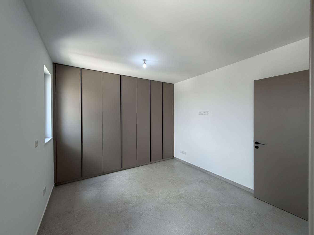2 bedrooms Apartment in Larnaca, Larnaka, Cyprus No. 61356