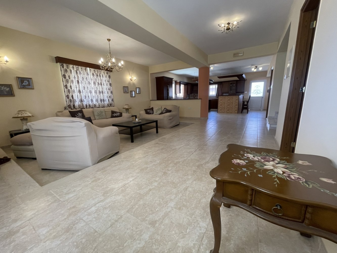 4 bedrooms Villa in Xylofagou, Larnaka, Cyprus No. 40315