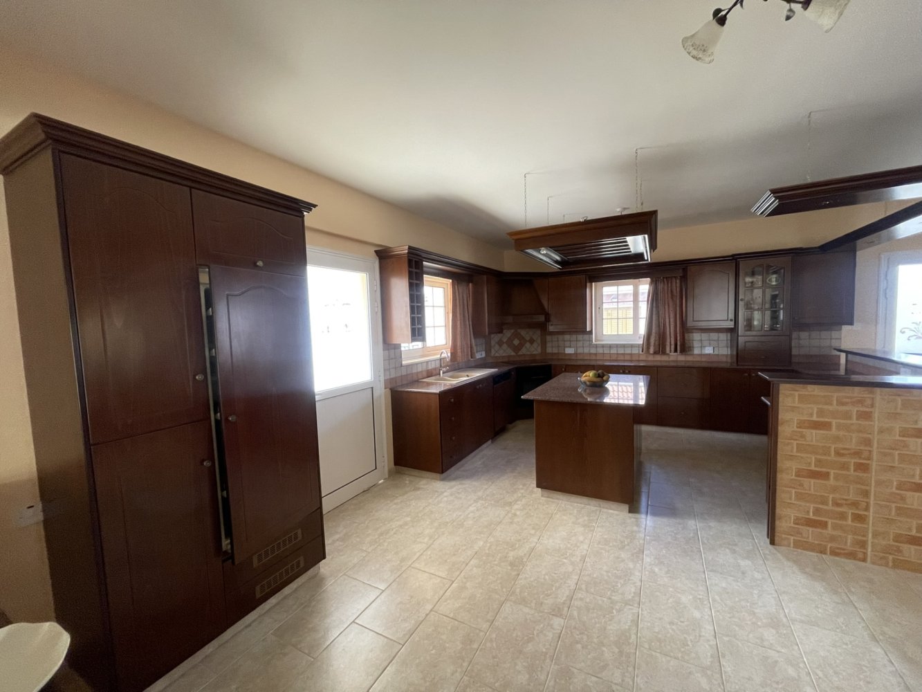 4 bedrooms Villa in Xylofagou, Larnaka, Cyprus No. 40315
