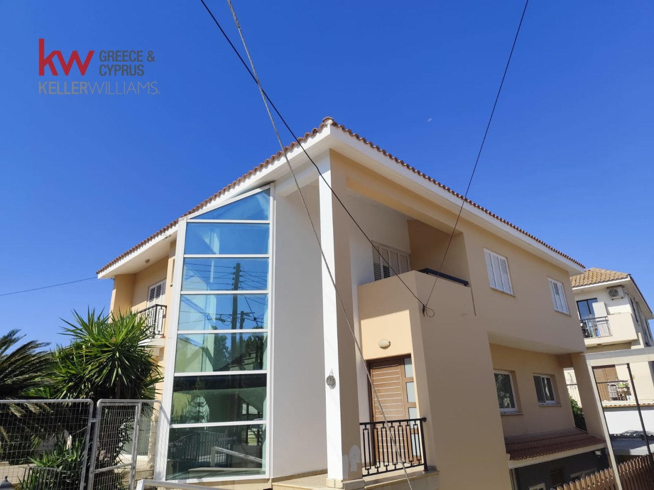 5 bedrooms Villa in Latsia, Nicosia, Cyprus No. 40574