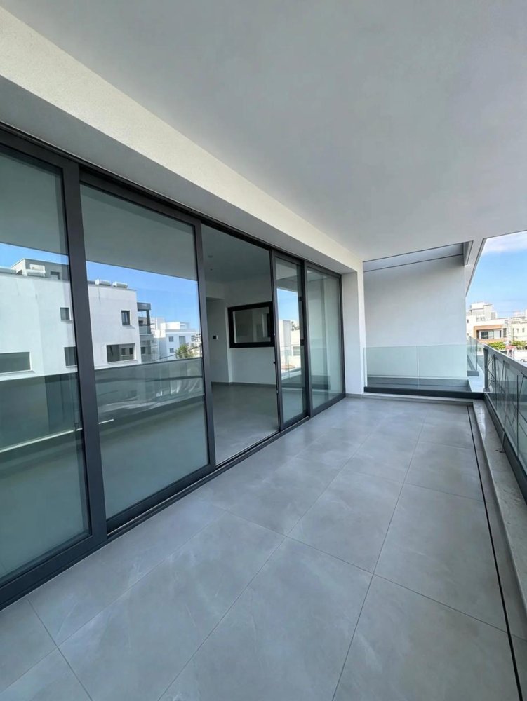 2 bedrooms Apartment in Germasogeia, Limassol, Cyprus No. 62300