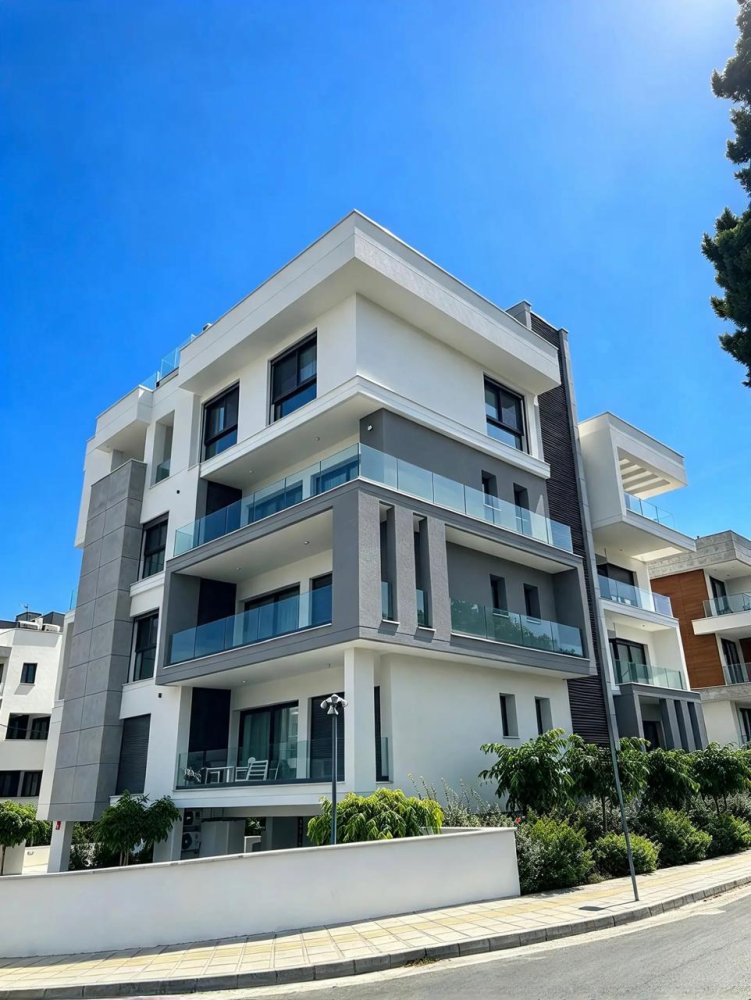 2 bedrooms Apartment in Germasogeia, Limassol, Cyprus No. 62300