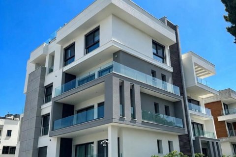 2 bedrooms Apartment in Germasogeia, Limassol, Cyprus No. 62300