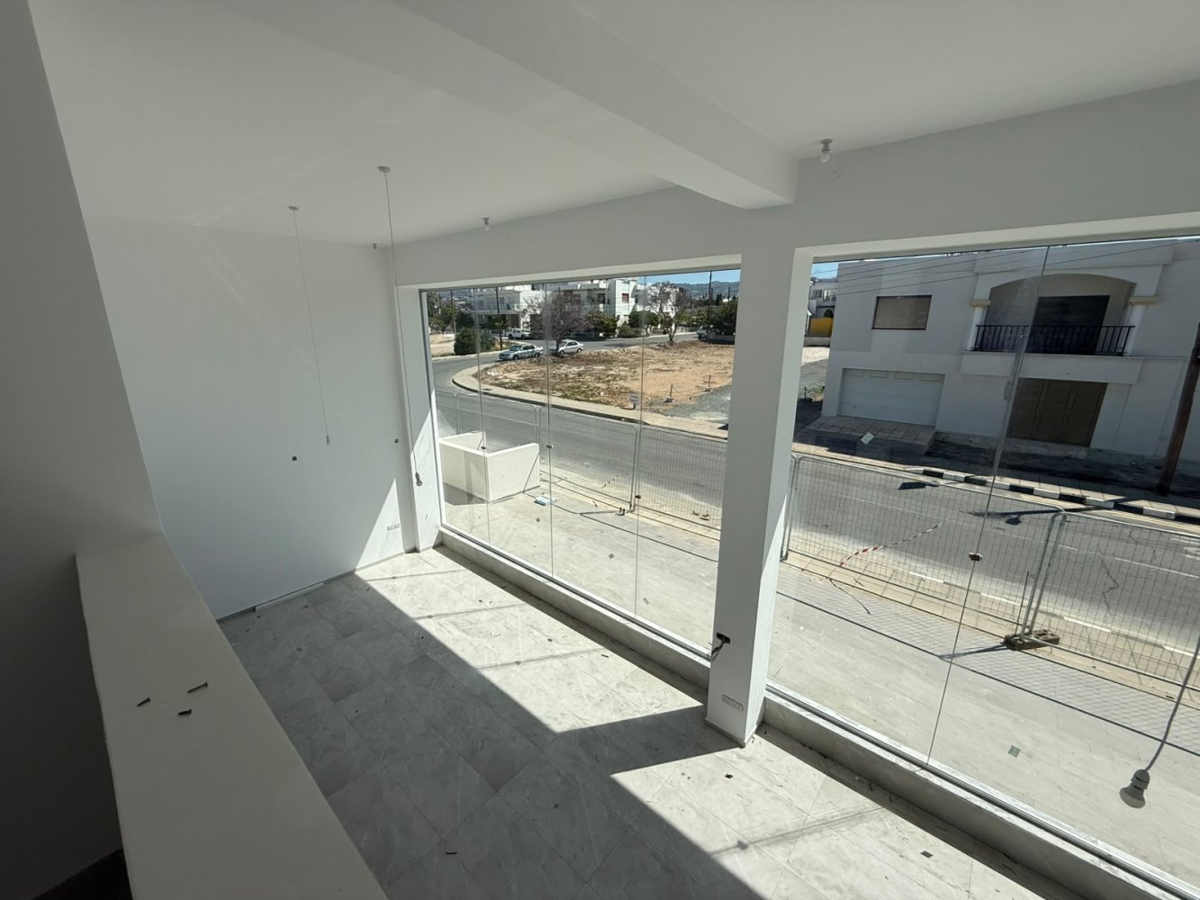 330m2 Local comercial en Paphos, Chipre No. 61052