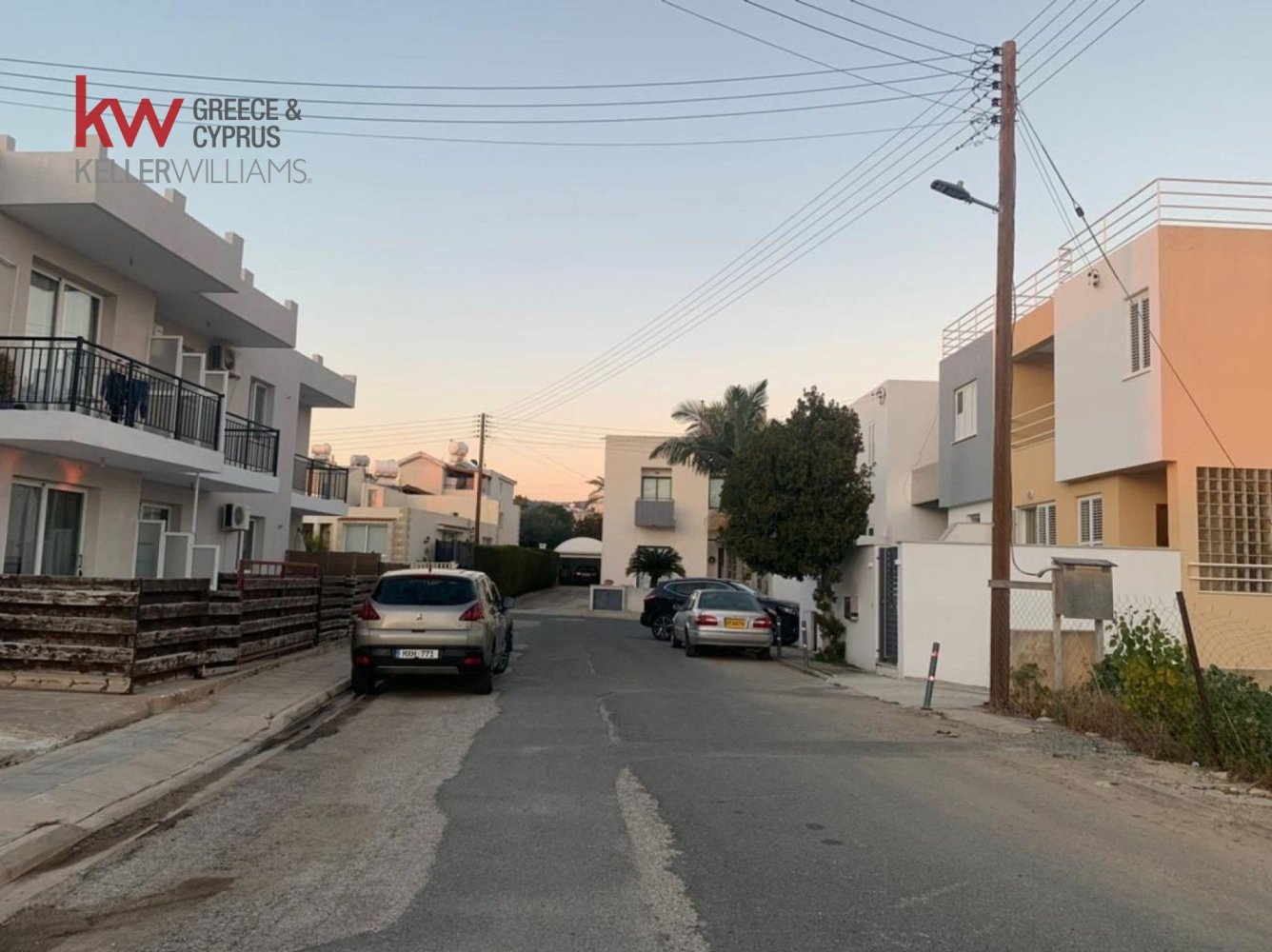 649m2 Building in Paphos, Cyprus No. 61146
