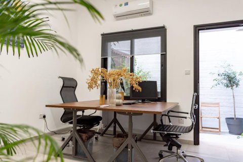 170m2 Oficina en Limassol, Chipre No. 58904