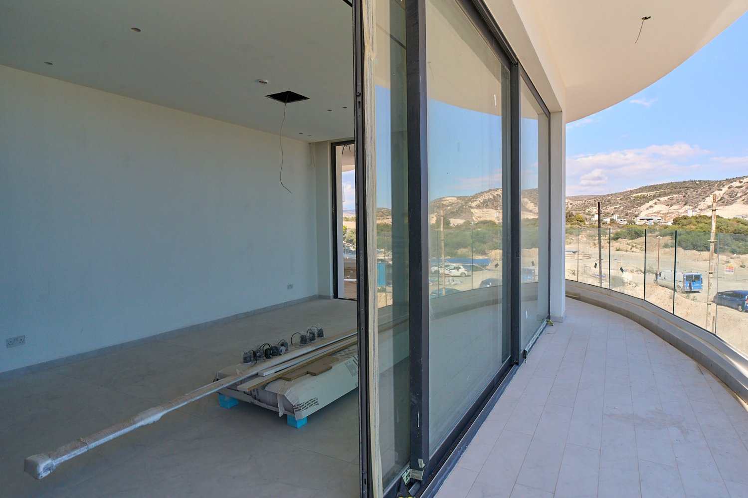 2 bedrooms Apartment in Pyrgos, Limassol, Cyprus No. 62693