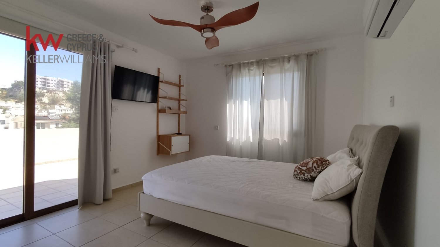 8 dormitorios Edificio en Paphos, Chipre No. 61288