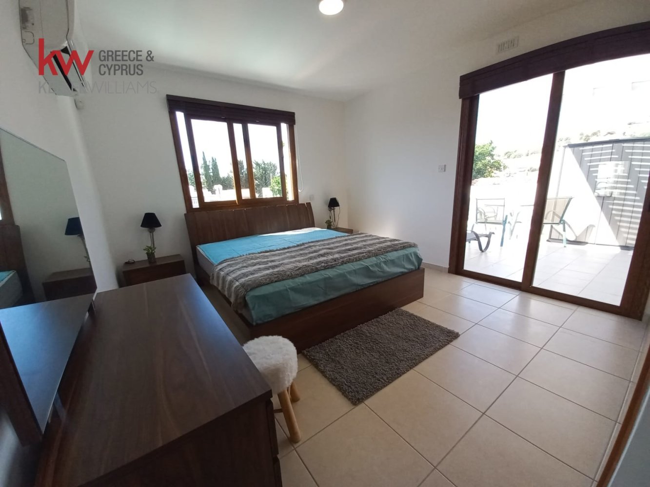 8 dormitorios Edificio en Paphos, Chipre No. 61288