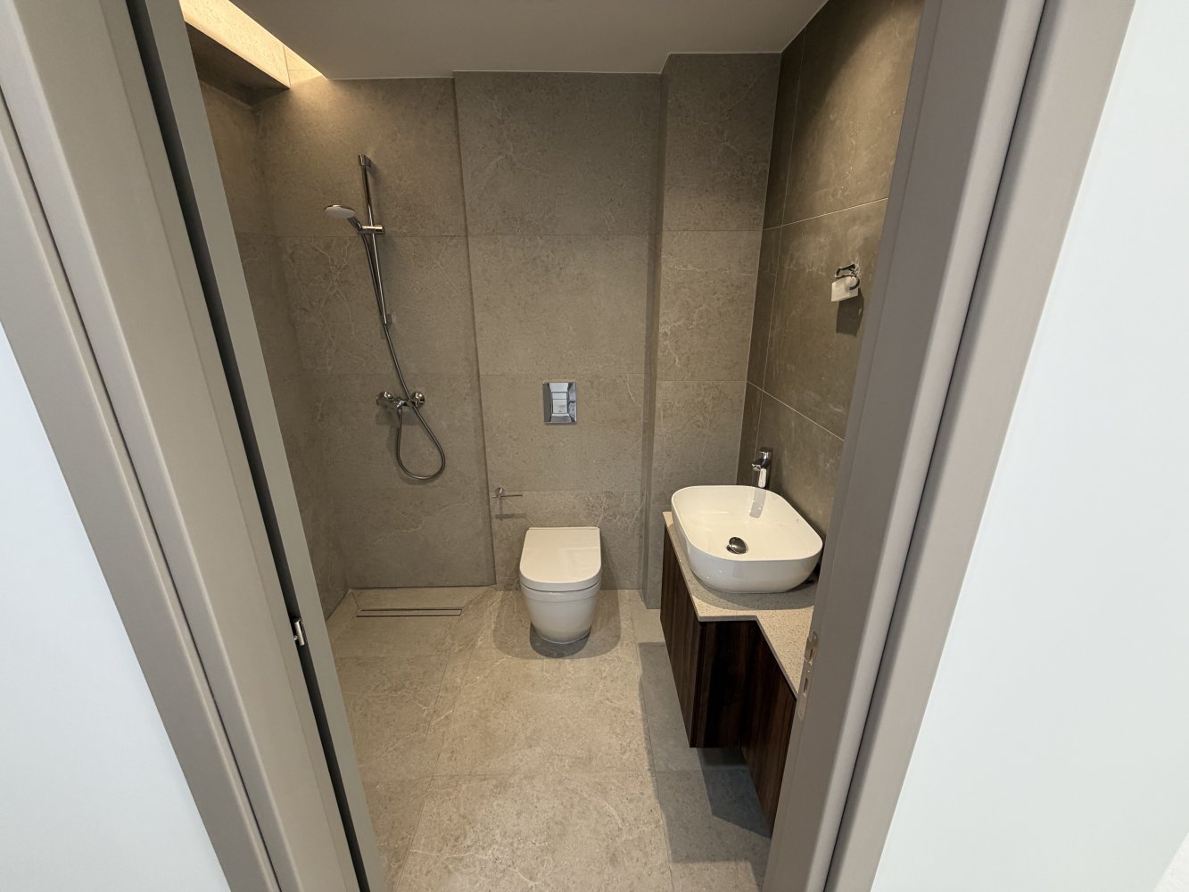 2 bedrooms Apartment in Larnaca, Larnaka, Cyprus No. 62296