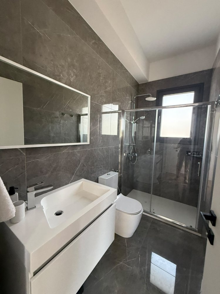 3 bedrooms Apartment in Germasogeia, Limassol, Cyprus No. 62034