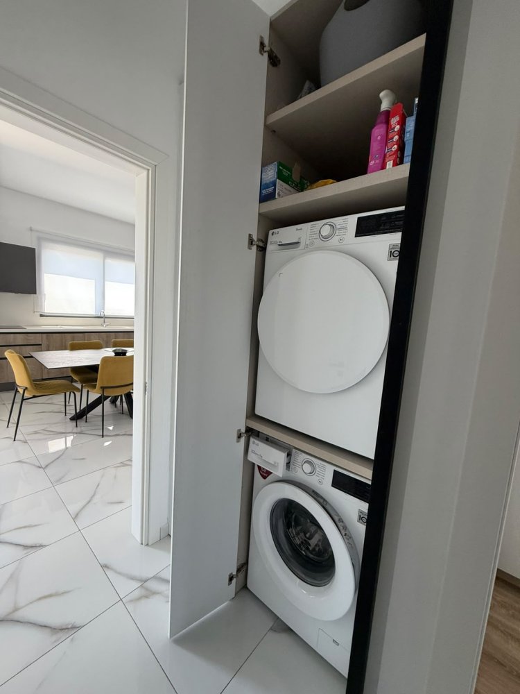 3 bedrooms Apartment in Germasogeia, Limassol, Cyprus No. 62034