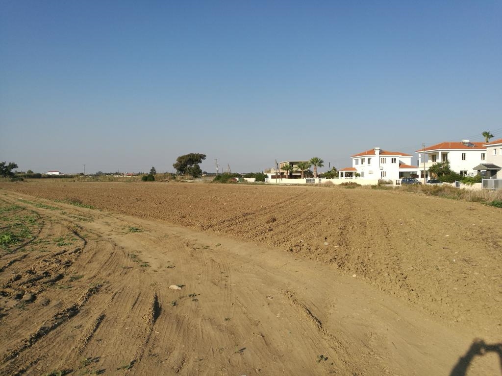 6890m2 Terrain à Softades, Larnaka, Chypre No. 51458