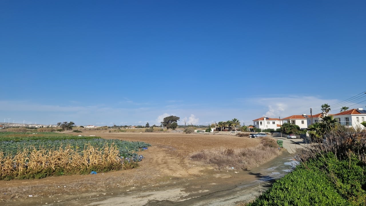 6890m2 Terrain à Softades, Larnaka, Chypre No. 51458