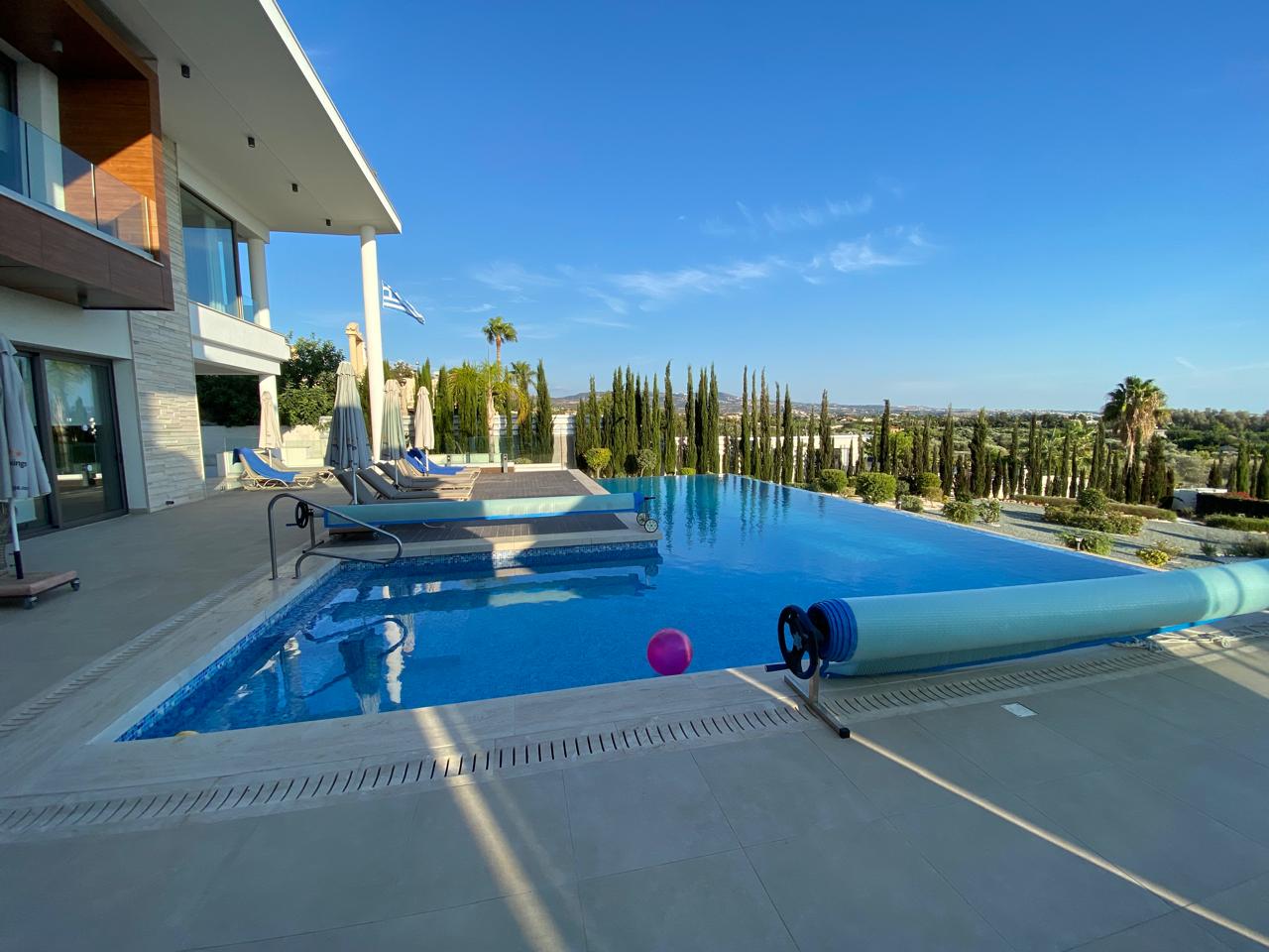 5 bedrooms Villa in Pegeia, Paphos, Cyprus No. 60418